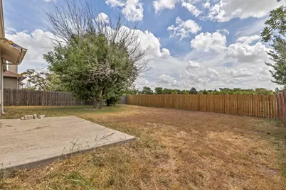 216 Meadowside Drive, Hutto, TX 78634 - Photo 37