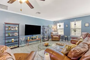 7233 Crestone Rd, Austin, TX 78744 - Photo 11