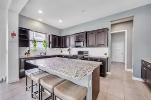 1612 Arcilla St, Austin, TX 78741 - Photo 5