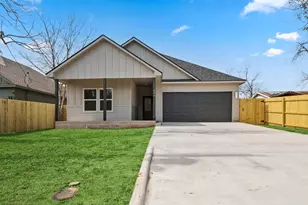 429 S Williamson St, Giddings, TX 78942 - Photo 1