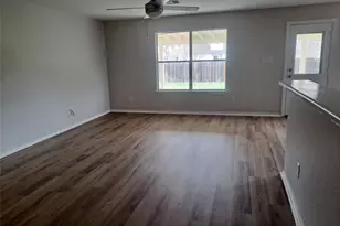 12732 Wedding Dr, Manor, TX 78653 - Photo 5