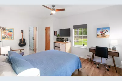 400 Hackberry Street, Lockhart, TX 78644 - Photo 27
