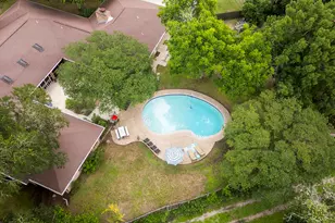 400 Hackberry St, Lockhart, TX 78644 - Photo 37
