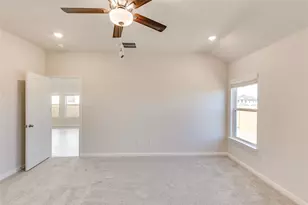 125 Comet Pointe Dr, Georgetown, TX 78628 - Photo 17