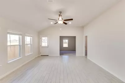 125 Comet Pointe Drive, Georgetown, TX 78628 - Photo 7