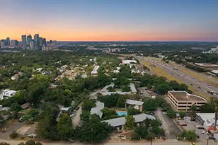 1304 Mariposa Dr, Austin, TX 78704 - Photo 13