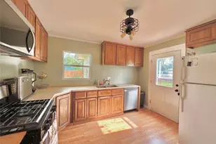 6615 Galindo St, Austin, TX 78741 - Photo 5