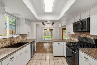 10603 Parkfield Drive, Austin, TX 78758 - Photo 9