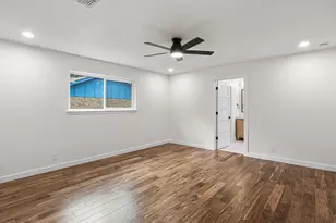 10603 Parkfield Dr, Austin, TX 78758 - Photo 13