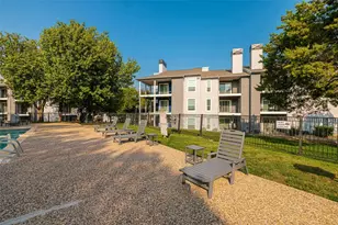 2430 Cromwell Cir, Austin, TX 78741 - Photo 21