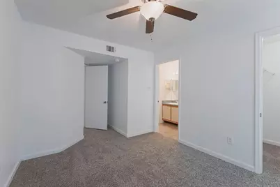2430 Cromwell Circle #0709, Austin, TX 78741 - Photo 9