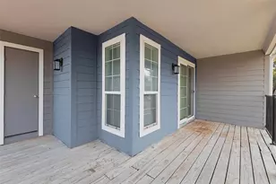 2430 Cromwell Cir, Austin, TX 78741 - Photo 15