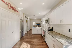 226 Spruce Ave, Luling, TX 78648 - Photo 9