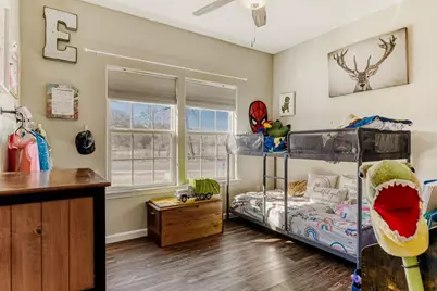 226 Spruce Avenue, Luling, TX 78648 - Photo 17