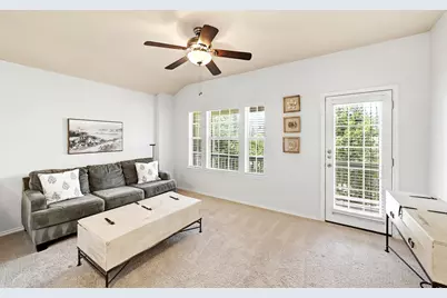 9705 Sydney Marilyn Lane, Austin, TX 78748 - Photo 17