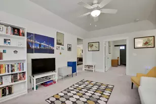 13001 Hymeadow Dr, Austin, TX 78729 - Photo 27