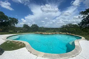 702 Paint Creek Rd, McDade, TX 78650 - Photo 35