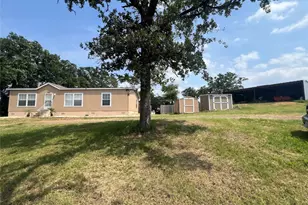 702 Paint Creek Rd, McDade, TX 78650 - Photo 9