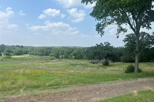 702 Paint Creek Rd, McDade, TX 78650 - Photo 13