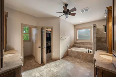 204 Overlook Court, Georgetown, TX 78628 - Photo 17