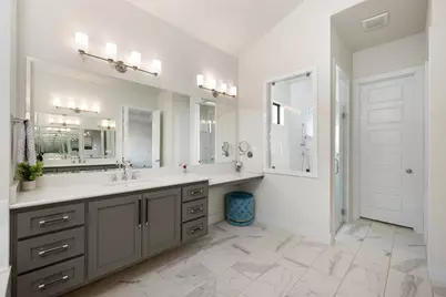 140 Baldovino Skyway, Lakeway, TX 78738 - Photo 19