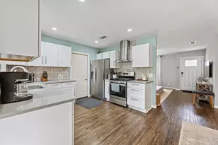 8508 Bradford Dr, Austin, TX 78758 - Photo 9
