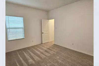 128 Dollars Drive, Jarrell, TX 76537 - Photo 21