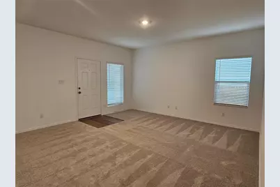 128 Dollars Drive, Jarrell, TX 76537 - Photo 7