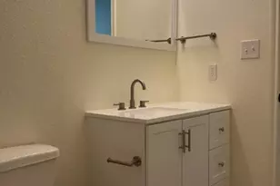 2002 W 2nd St, Taylor, TX 76574 - Photo 11