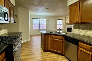 8628 Piney Creek Bend, Austin, TX 78745 - Photo 5