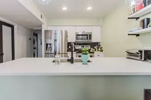 909 Reinli St, Austin, TX 78751 - Photo 7