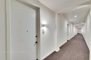 800 Embassy Dr, Austin, TX 78702 - Photo 11