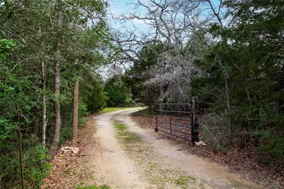 5100 Wood Duck Drive, Flatonia, TX 78959 - Photo 3