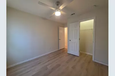 104 E Eggleston Street, Manor, TX 78653 - Photo 11