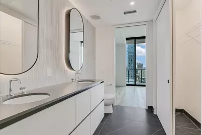 610 Davis Street #1911, Austin, TX 78701 - Photo 7