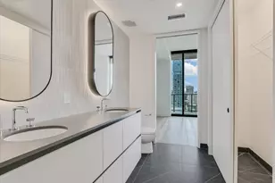 610 Davis St, Austin, TX 78701 - Photo 7