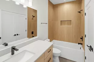 1106 S Meadows Dr SW, Austin, TX 78758 - Photo 9