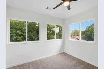 1106 S Meadows Drive SW #2, Austin, TX 78758 - Photo 7