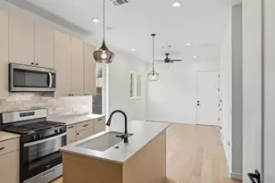 1106 S Meadows Dr SW, Austin, TX 78758 - Photo 5