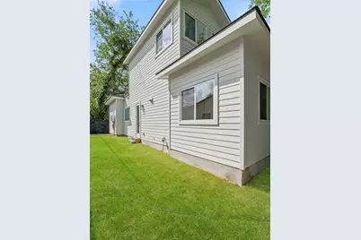 1106 S Meadows Drive SW #2, Austin, TX 78758 - Photo 17