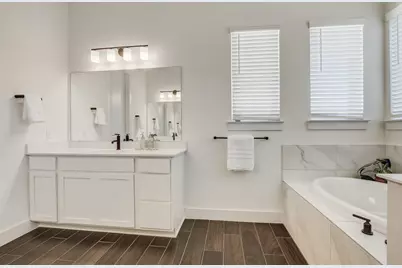 9208 Apogee Boulevard, Austin, TX 78744 - Photo 19