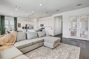 9208 Apogee Blvd, Austin, TX 78744 - Photo 7
