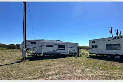 353 Littig Road, Elgin, TX 78621 - Photo 21
