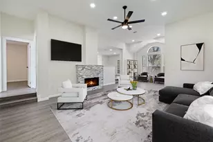 11405 Birchover Ln, Austin, TX 78754 - Photo 9