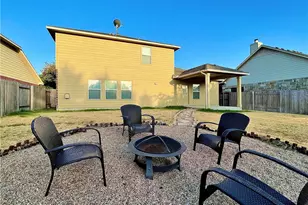 906 Mesquite Hollow Pl, Round Rock, TX 78665 - Photo 33