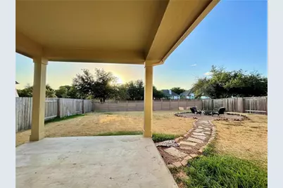 906 Mesquite Hollow Place, Round Rock, TX 78665 - Photo 31