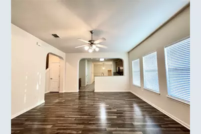 906 Mesquite Hollow Place, Round Rock, TX 78665 - Photo 13