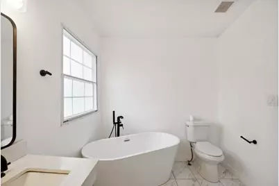 462 Texas Oak Drive, Cedar Creek, TX 78612 - Photo 13