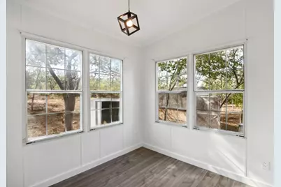 462 Texas Oak Drive, Cedar Creek, TX 78612 - Photo 7