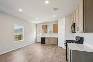 11913 Ellena Cv, Austin, TX 78747 - Photo 7